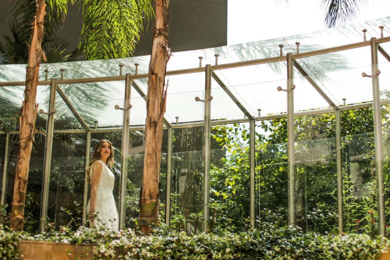เกฟฟิเนอร์ โรตาน่า Hotel เบรุต ภายนอก รูปภาพ The Green Planet, Dubai