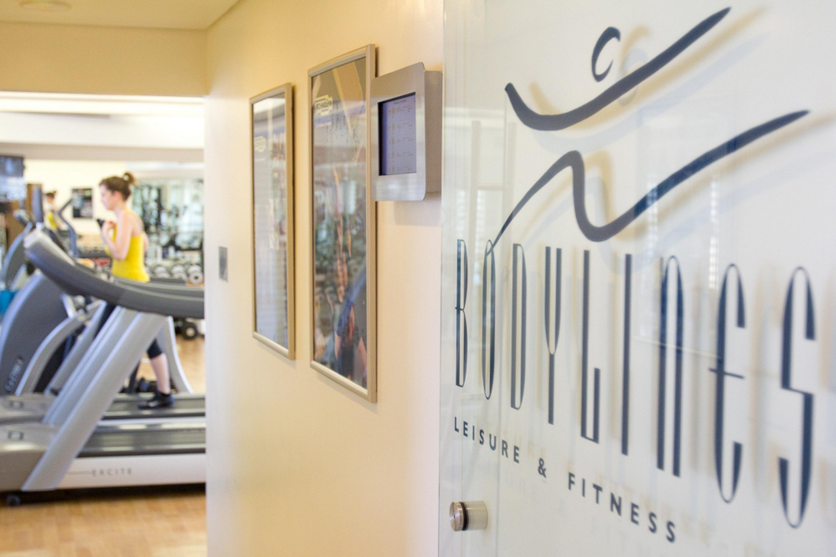 เกฟฟิเนอร์ โรตาน่า Hotel เบรุต ภายนอก รูปภาพ Leisure and Fitness Centre